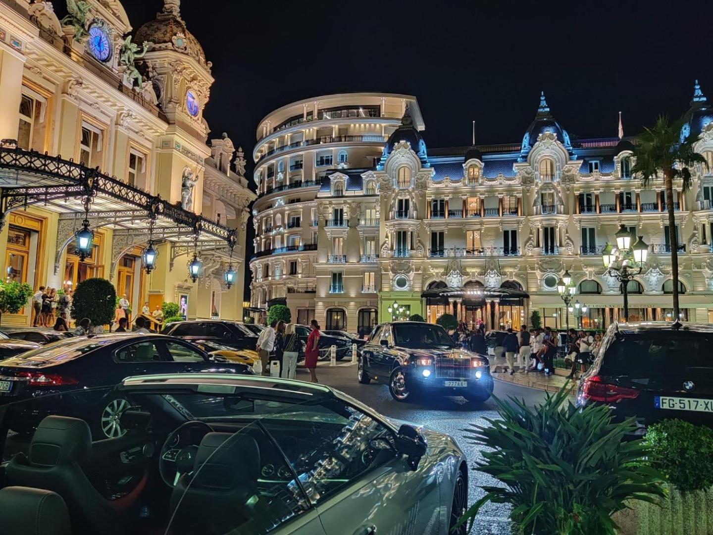 Le Coq Albert II - Monaco Border - Wifi Beausoleil Eksteriør billede